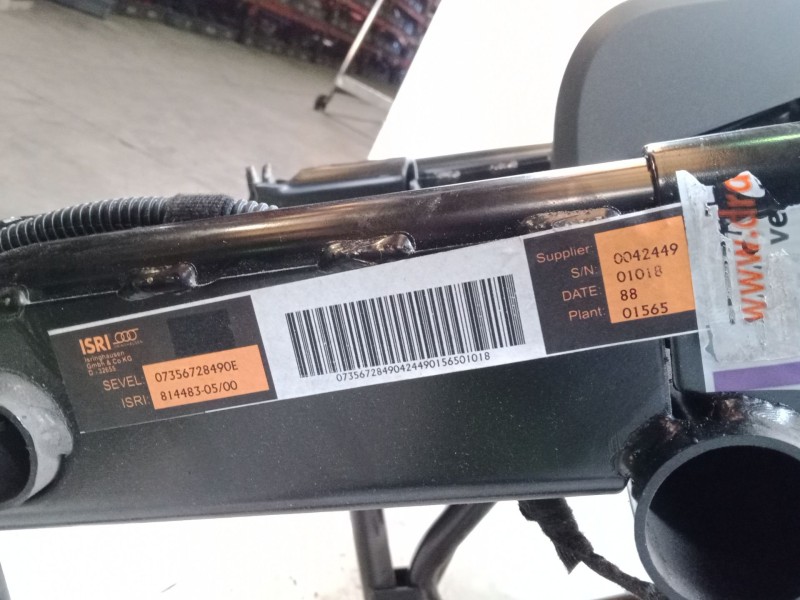 Recambio de asiento delantero derecho para peugeot boxer furgoneta 2.0 bluehdi 110 referencia OEM IAM   