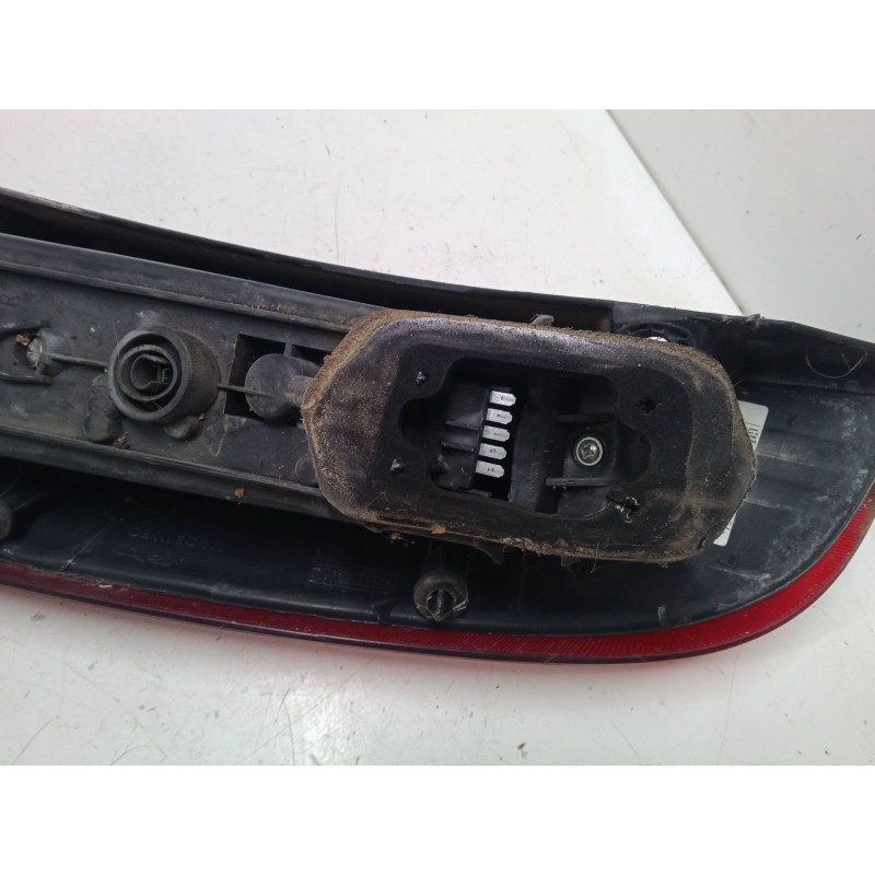 Recambio de piloto trasero derecho para opel corsa c (x01) 1.3 cdti (f08, f68) referencia OEM IAM   