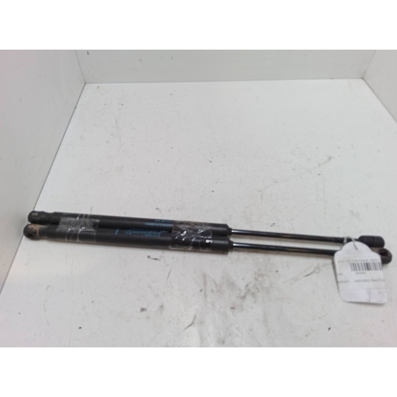 Recambio de amortiguadores malet/porton para renault megane iii hatchback (bz0/1_, b3_) 1.5 dci referencia OEM IAM   