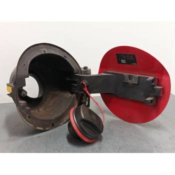 TAPA EXTERIOR COMBUSTIBLE 