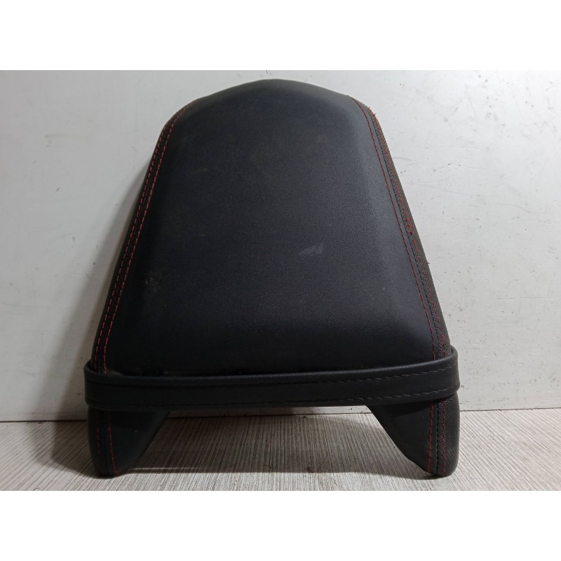 Recambio de asiento trasero para honda cbr (601cc - ) cbr 650 r (rh01) referencia OEM IAM   