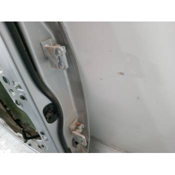 PUERTA TRASERA IZQUIERDA 