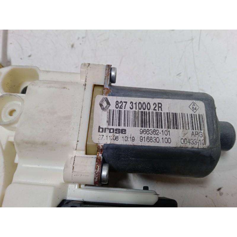 Recambio de elevalunas electrico trasero izquierdo para renault megane iii hatchback (bz0/1_, b3_) 1.5 dci referencia OEM IAM   