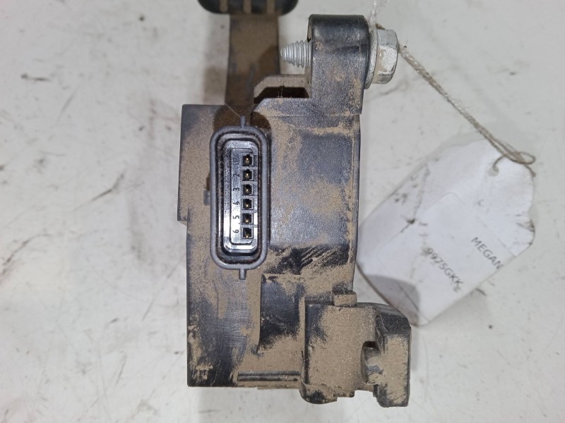 Recambio de pedal acelerador para renault megane iii hatchback (bz0/1_, b3_) 1.5 dci referencia OEM IAM 180020022R  