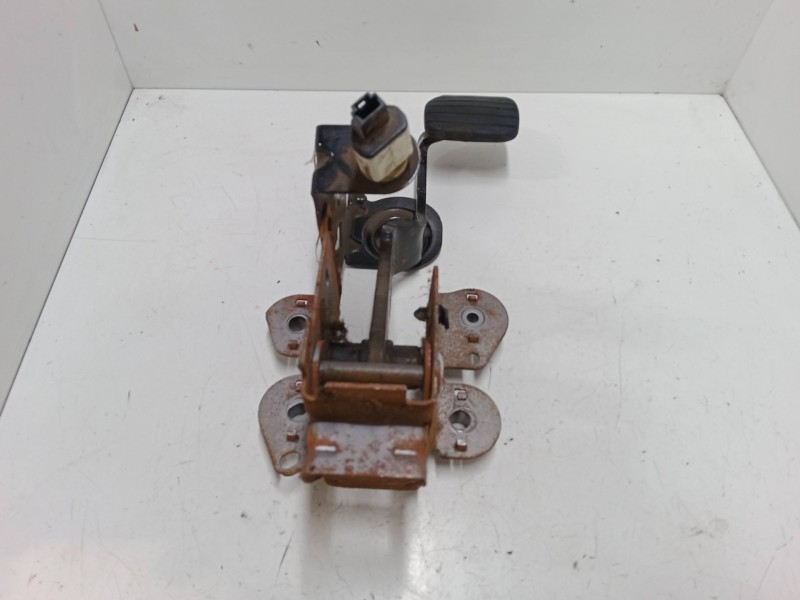 Recambio de pedal freno para renault megane iii hatchback (bz0/1_, b3_) 1.5 dci referencia OEM IAM   