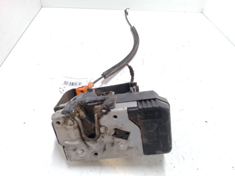 Recambio de cerradura puerta delantera derecha para opel combo furgoneta/monovolumen 1.3 cdti 16v referencia OEM IAM   
