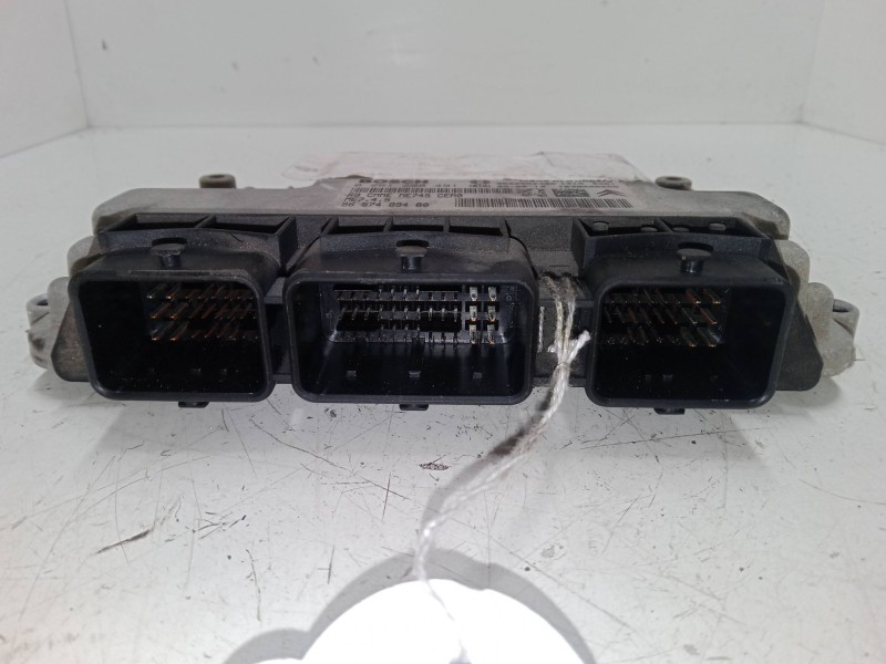 Recambio de centralita motor uce para citroën c4 coupé (la_) 1.6 16v referencia OEM IAM   