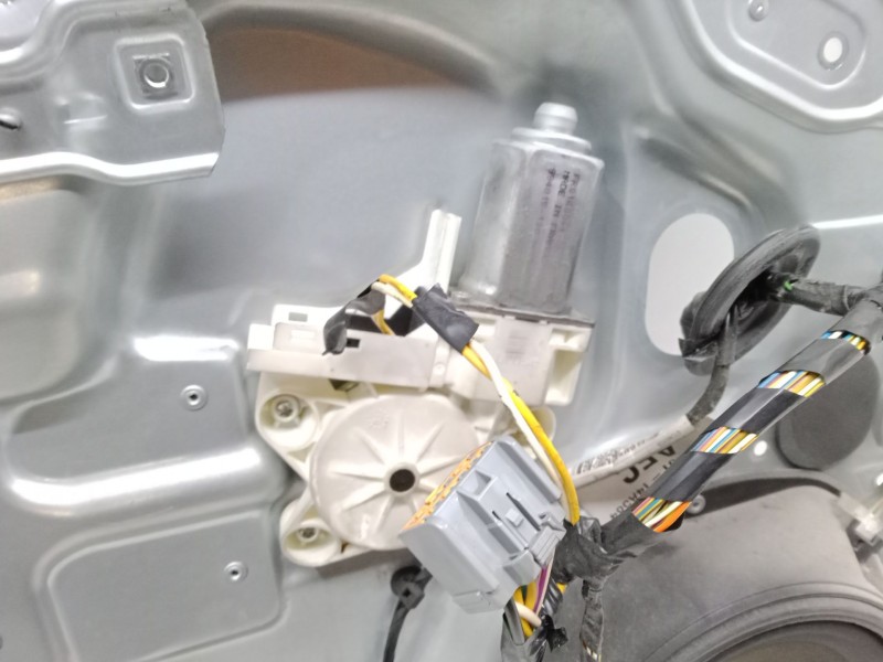Recambio de elevalunas electrico delantero izquierdo para ford focus c-max (dm2) 1.6 tdci referencia OEM IAM    Recambio de elevalunas electrico delantero izquierdo para ford focus c-max (dm2) 1.6 tdci referencia OEM IAM