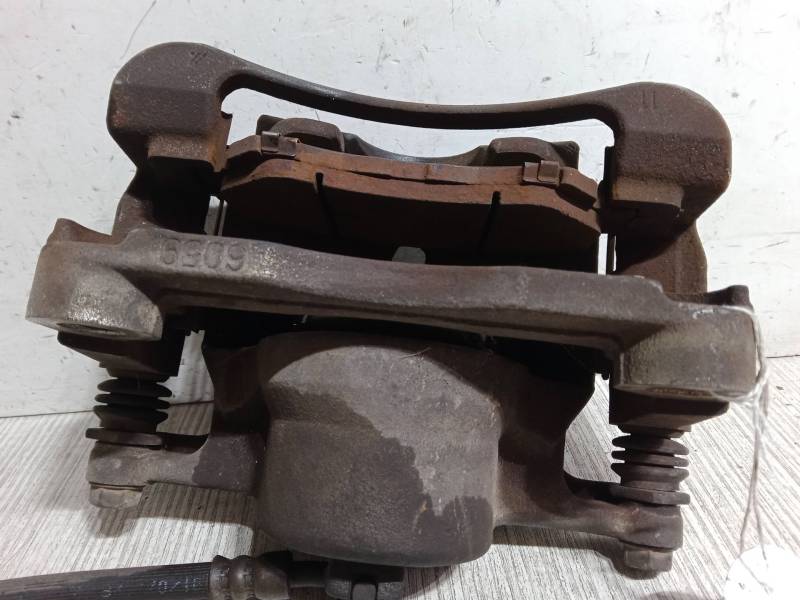PINZA FRENO DELANTERA DERECHA 