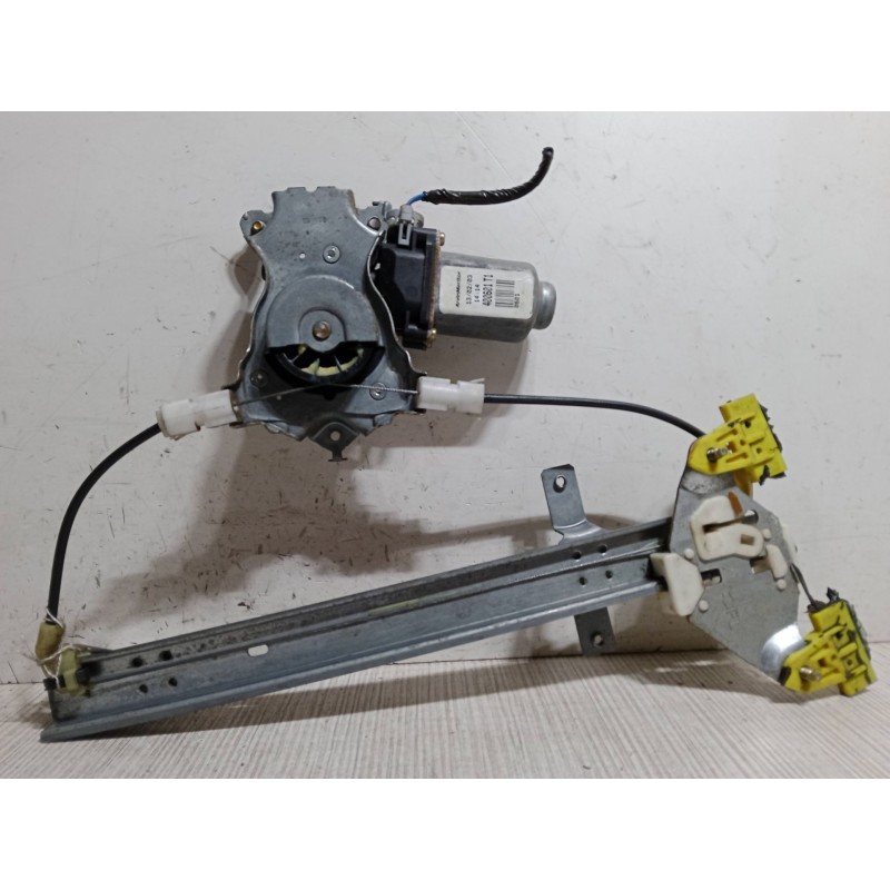 Recambio de elevalunas electrico trasero izquierdo para nissan almera tino (v10) 2.2 dci referencia OEM IAM 400601T1  