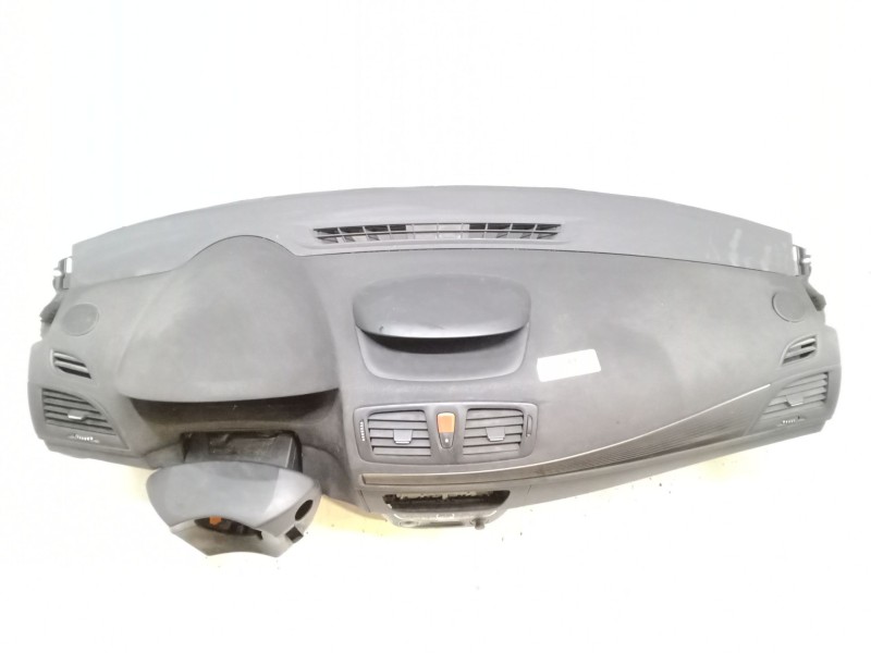 Recambio de salpicadero para renault megane iii hatchback (bz0/1_, b3_) 1.5 dci referencia OEM IAM   