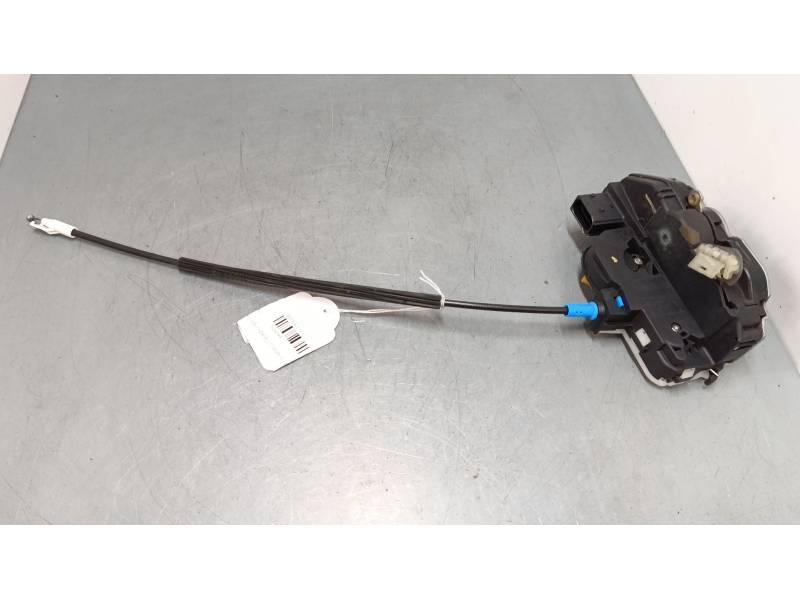 CERRADURA PUERTA DELANTERA IZQUIERDA 