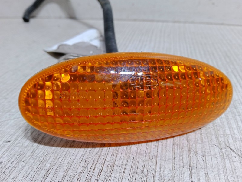 Recambio de intermitente lateral izquierdo para nissan almera tino (v10) 2.2 dci referencia OEM IAM   