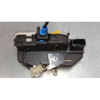 CERRADURA PUERTA DELANTERA IZQUIERDA 