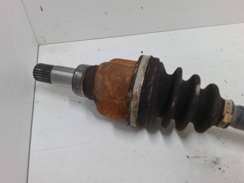 Recambio de transmision delantera izquierda para peugeot 208 i (ca_, cc_) 1.2 vti 82 referencia OEM IAM   