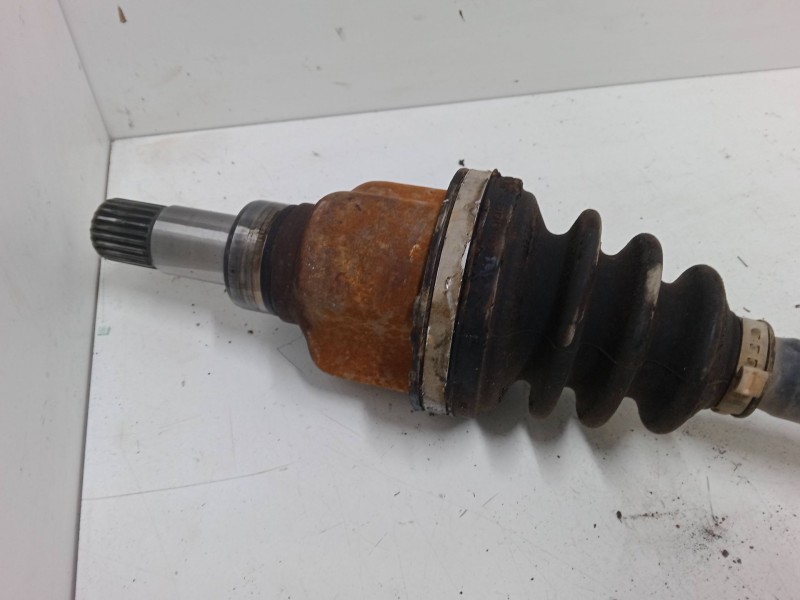 Recambio de transmision delantera izquierda para peugeot 208 i (ca_, cc_) 1.2 vti 82 referencia OEM IAM   