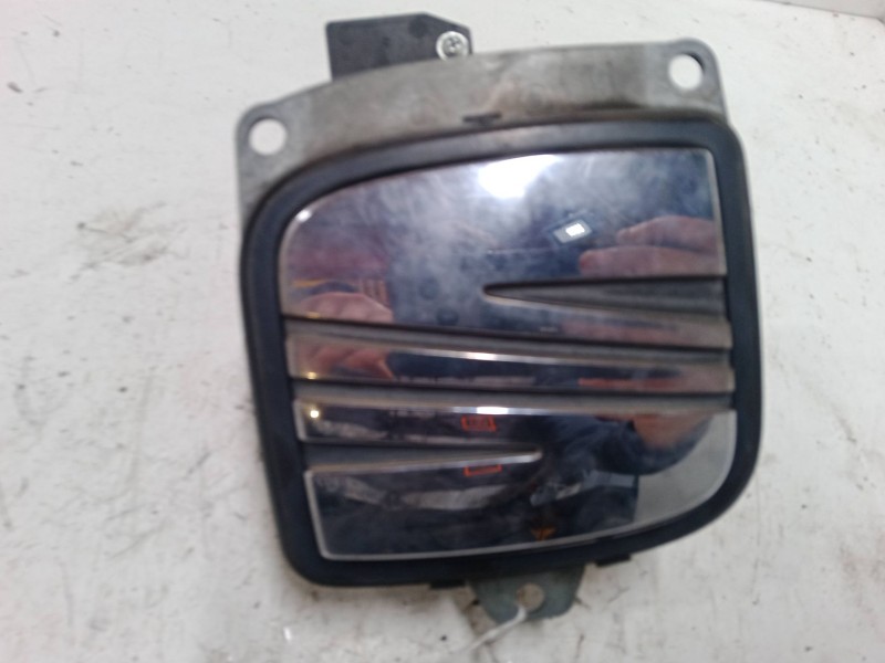 Recambio de maneta exterior porton para seat ibiza iii (6l1) 1.9 tdi referencia OEM IAM   