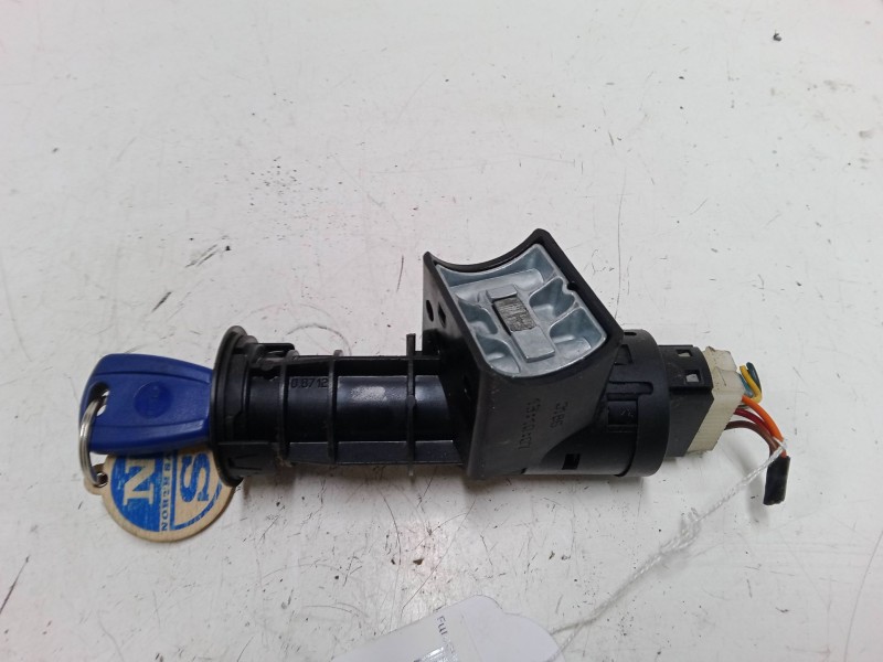 Recambio de clausor para fiat doblo furgoneta/monovolumen (223_) 1.9 jtd referencia OEM IAM   