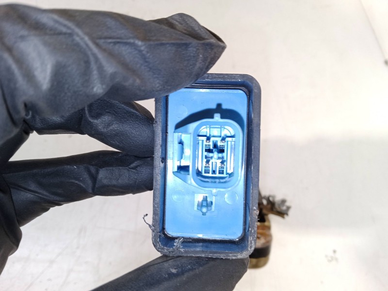 Recambio de cerradura puerta delantera izquierda para mitsubishi carisma (da_) 1.6 (da1a) referencia OEM IAM   