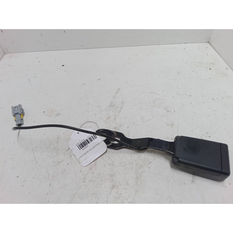 Recambio de anclaje cinturon delantero izquierdo para peugeot 208 i (ca_, cc_) 1.2 vti 82 referencia OEM IAM   