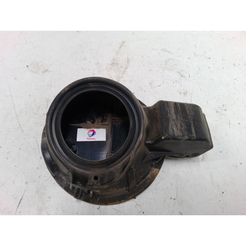 Recambio de tapa exterior combustible para peugeot 208 i (ca_, cc_) 1.2 vti 82 referencia OEM IAM   