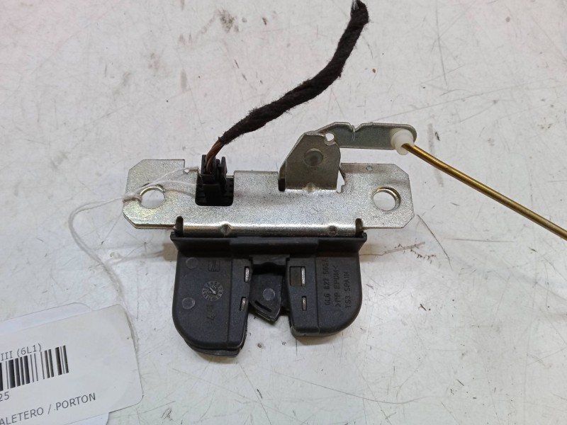 Recambio de cerradura maletero / porton para seat ibiza iii (6l1) 1.9 tdi referencia OEM IAM 6L6827505A  