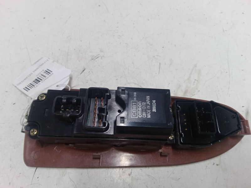 Recambio de mando elevalunas delantero derecho para mazda premacy (cp) 2.0 td referencia OEM IAM CB8166350A  