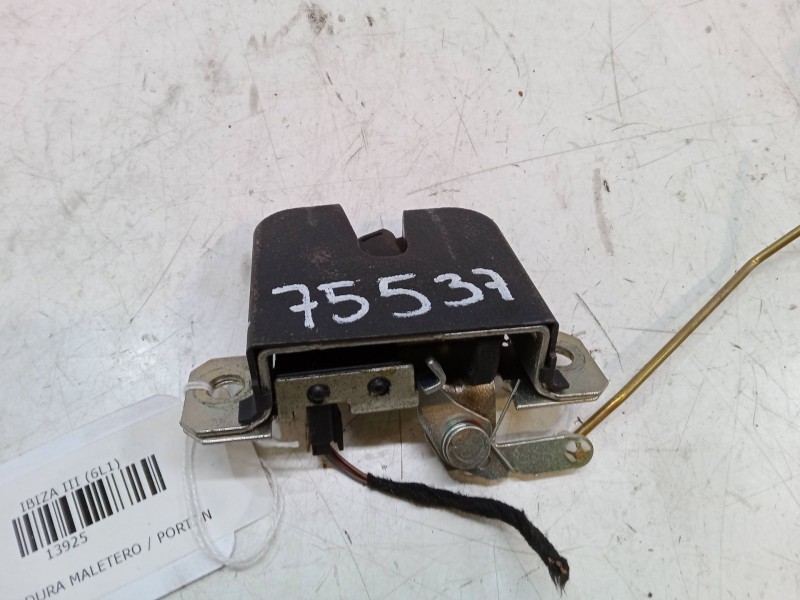 Recambio de cerradura maletero / porton para seat ibiza iii (6l1) 1.9 tdi referencia OEM IAM 6L6827505A  