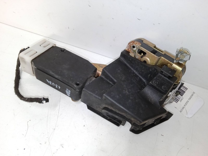 Recambio de cerradura puerta trasera derecha para mitsubishi carisma (da_) 1.6 (da1a) referencia OEM IAM   