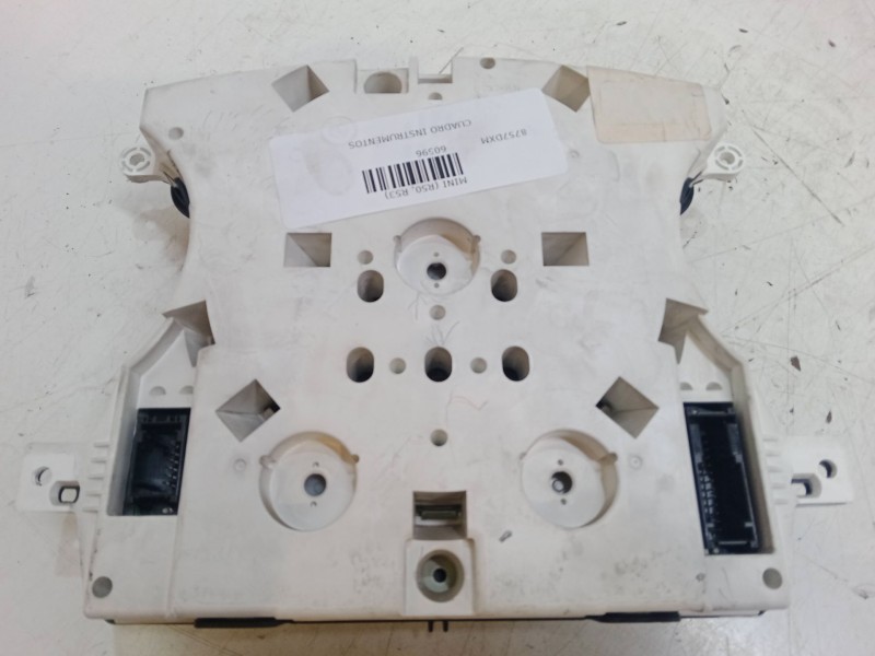 Recambio de cuadro instrumentos para mini mini (r50, r53) one d referencia OEM IAM 62116972077  