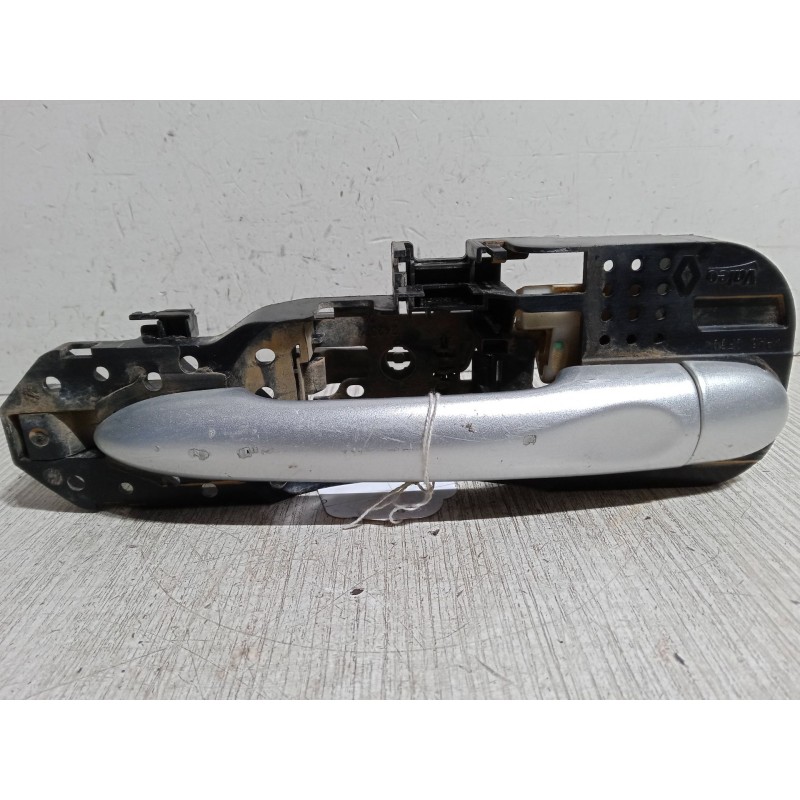 Recambio de maneta exterior puerta delantera derecha para renault grand scénic iii (jz0/1_) 1.5 dci referencia OEM IAM   