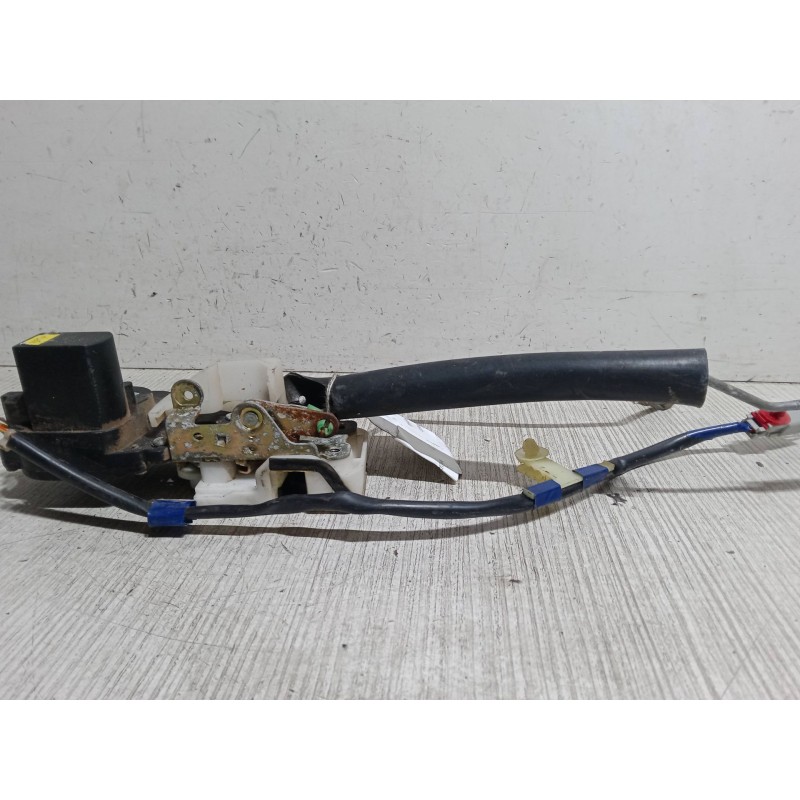 Recambio de cerradura puerta delantera derecha para honda civic vi fastback (ma, mb) 1.5 16v (mb3) referencia OEM IAM   