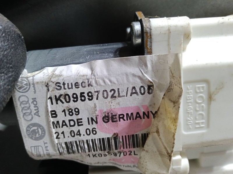 Recambio de elevalunas electrico delantero derecho para volkswagen golf plus v (5m1, 521) 1.6 referencia OEM IAM   
