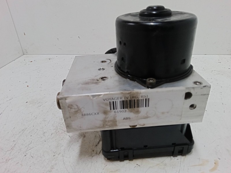 Recambio de abs para chrysler voyager iv (rg, rs) 2.8 crd referencia OEM IAM 04686704ADA  