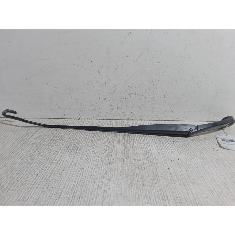 Recambio de brazo limpia delantero izquierdo para dacia dokker monospace (ke_) 1.5 dci / blue dci 75 (keaj, keah, kejw) referenc