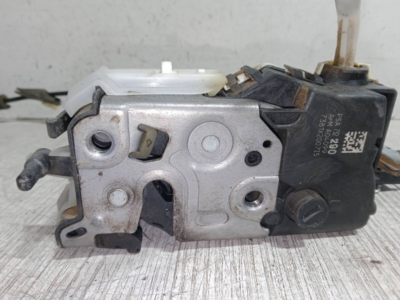 Recambio de cerradura puerta delantera derecha para peugeot 3008 i monospace (0u_) 1.6 hdi referencia OEM IAM PSA732290  