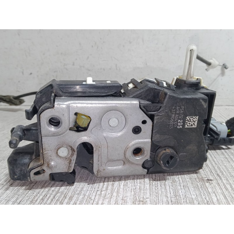 Recambio de cerradura puerta trasera derecha para peugeot 3008 i monospace (0u_) 1.6 hdi referencia OEM IAM PSA732295  