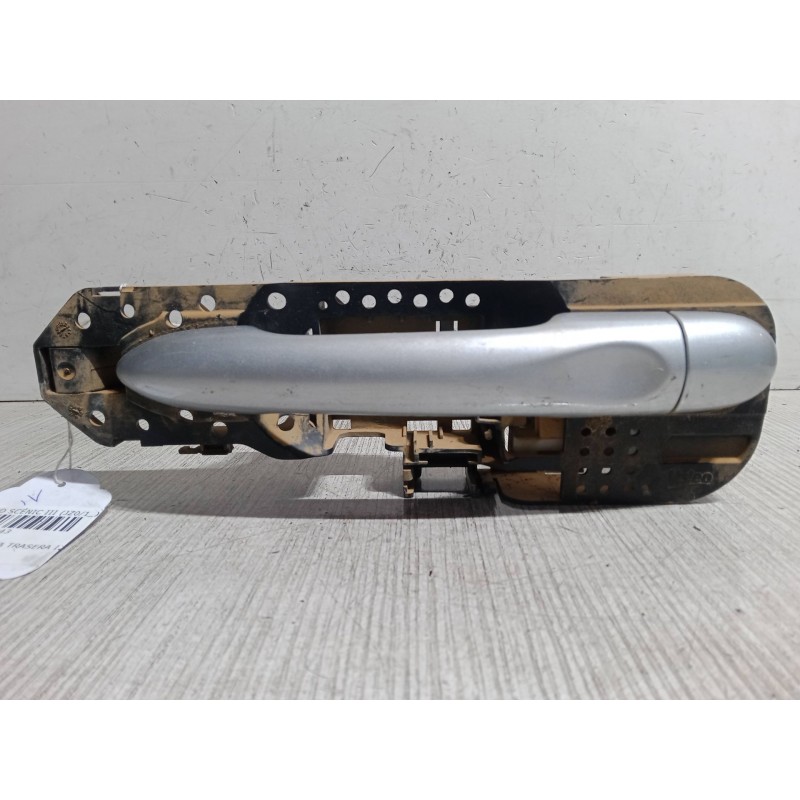 Recambio de maneta exterior puerta trasera izquierda para renault grand scénic iii (jz0/1_) 1.5 dci referencia OEM IAM   