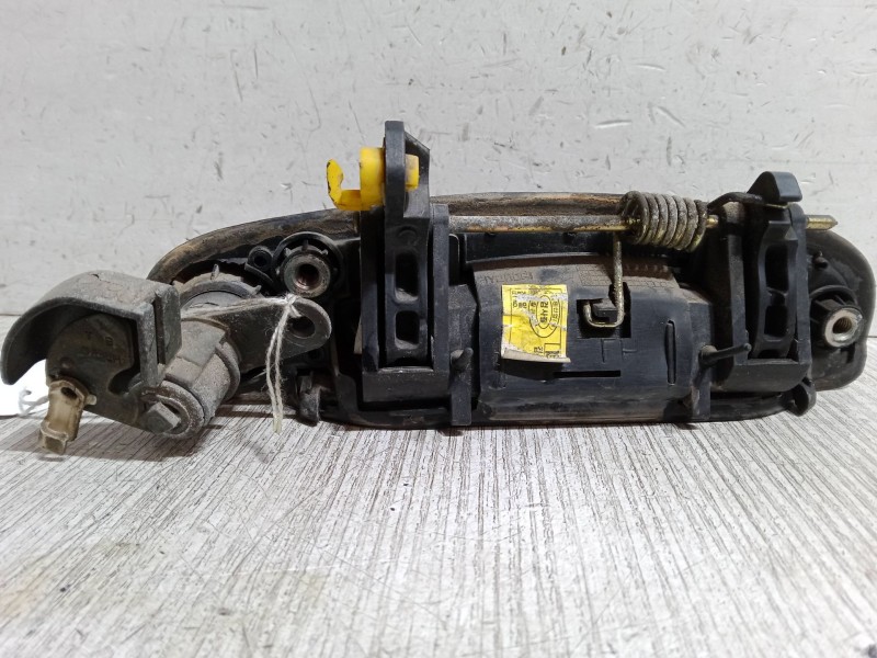 Recambio de maneta exterior puerta delantera izquierda para hyundai getz (tb) 1.1 referencia OEM IAM   