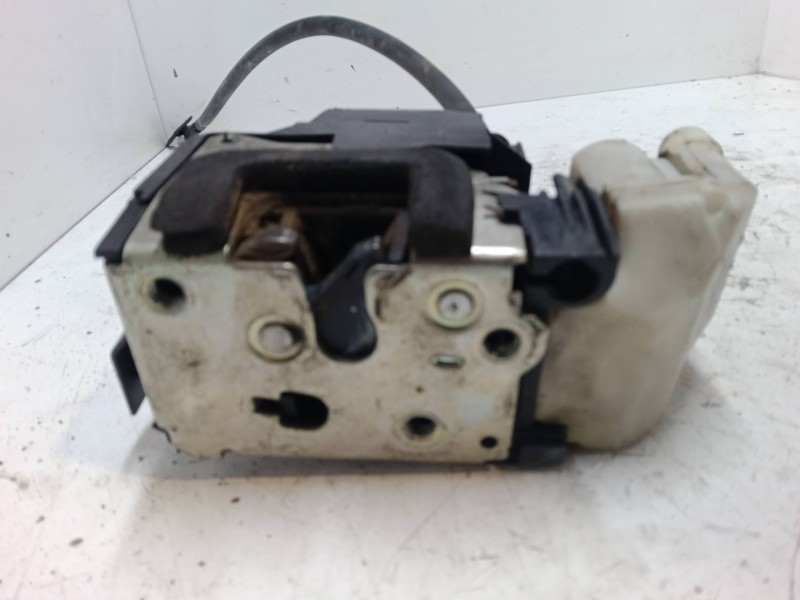 Recambio de cerradura puerta delantera izquierda para fiat doblo monospace (119_, 223_) 1.3 jtd referencia OEM IAM   