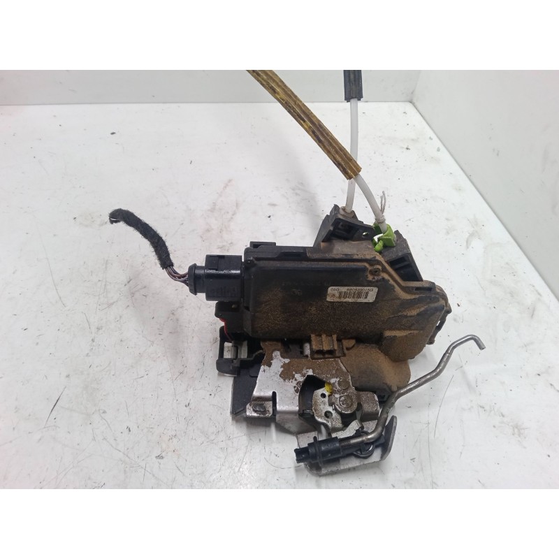 Recambio de cerradura puerta trasera izquierda para audi a6 c5 avant (4b5) 2.5 tdi referencia OEM IAM   