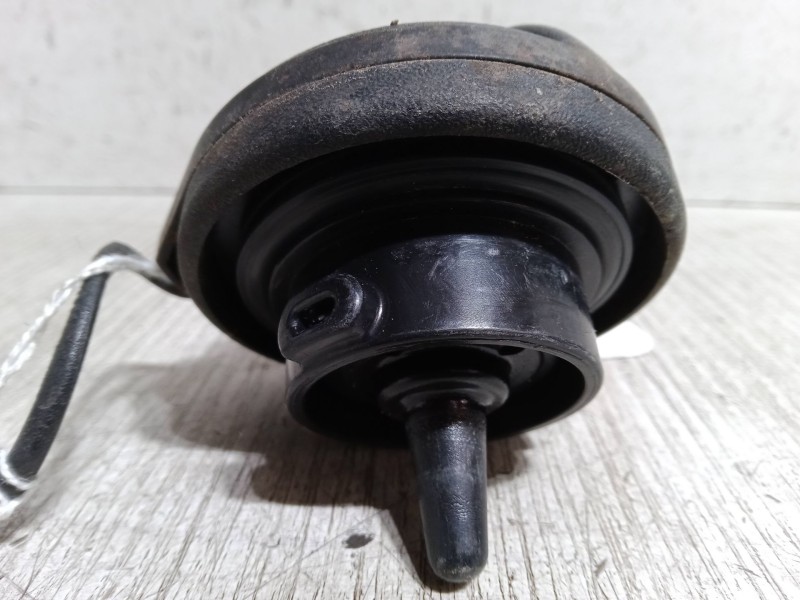 Recambio de tapon combustible para volkswagen polo vi (aw1, bz1, ae1) 1.0 tsi referencia OEM IAM   