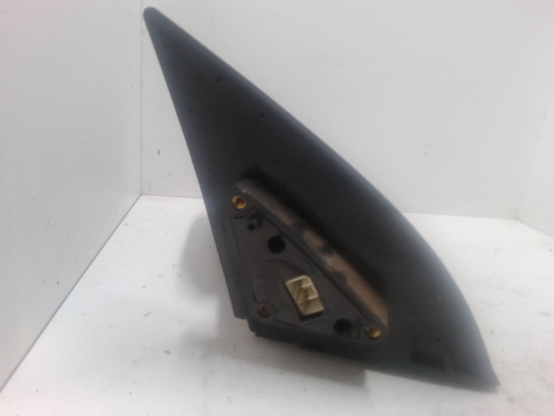 Recambio de retrovisor electrico izquierdo para chevrolet nubira station wagon 1.6 referencia OEM IAM   