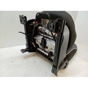 ASIENTO DELANTERO DERECHO 
