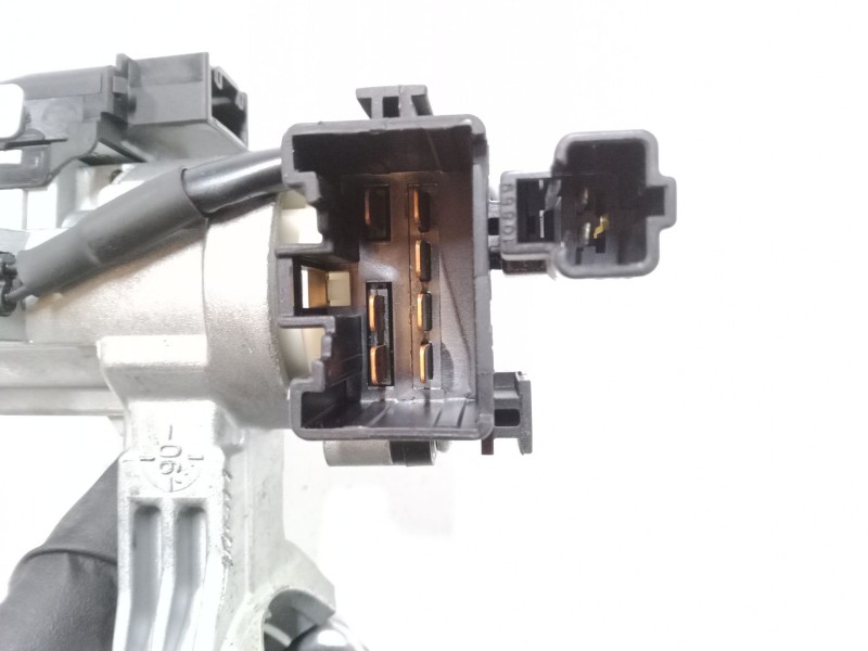 Recambio de clausor para toyota corolla (_e12_) 2.0 d-4d (cde120r_, cde120l_) referencia OEM IAM 45020024  