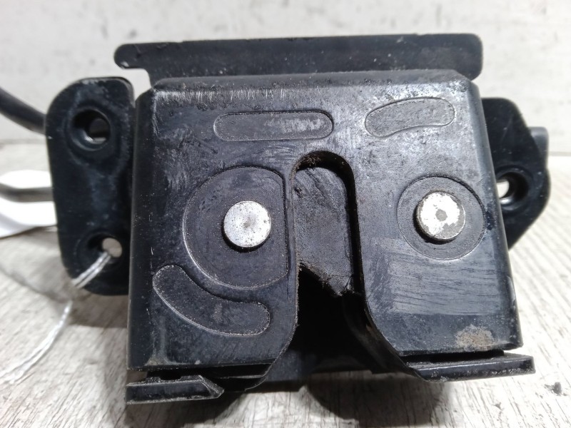 Recambio de cerradura maletero / porton para mazda 5 (cr) 2.0 cd (cr19) referencia OEM IAM   