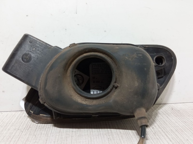 Recambio de tapa exterior combustible para volkswagen golf vii (5g1, bq1, be1, be2) 1.6 tdi referencia OEM IAM 1K0010497C  