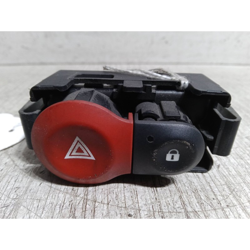 Recambio de warning para renault clio iii (br0/1, cr0/1) 1.5 dci (br0h, cr0h, cr1s, br1s) referencia OEM IAM   