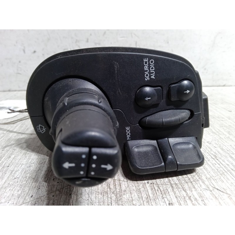 Recambio de mando de intermitencia para renault clio iii (br0/1, cr0/1) 1.5 dci (br0h, cr0h, cr1s, br1s) referencia OEM IAM   