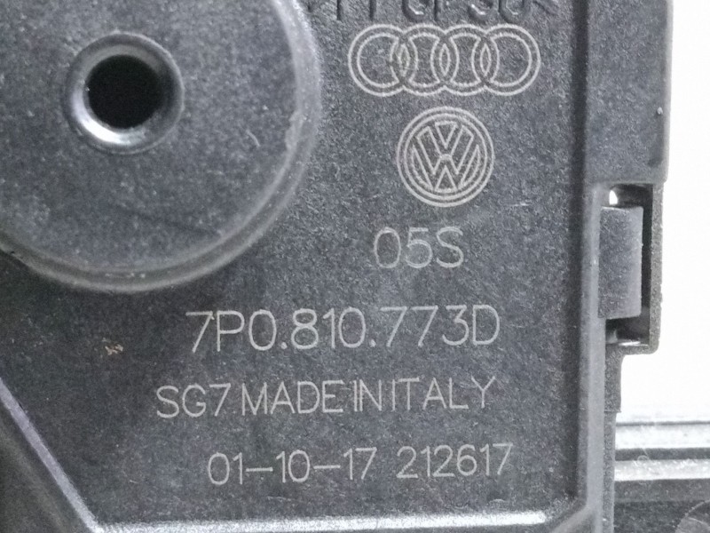 Recambio de motor cierre centralizado tapa combustible para volkswagen polo vi (aw1, bz1, ae1) 1.0 tsi referencia OEM IAM 7P0810